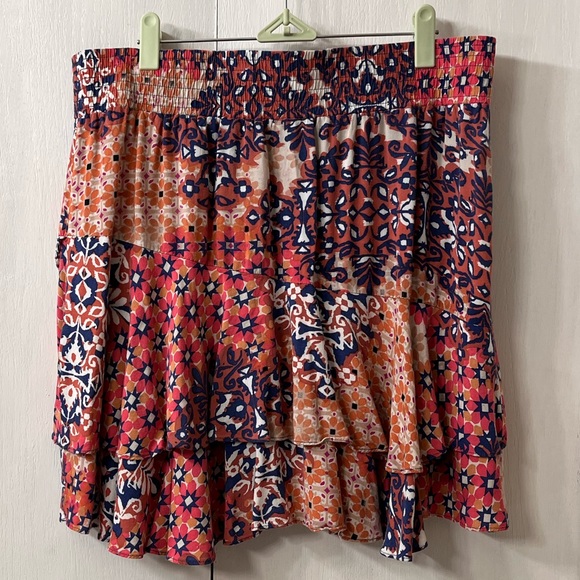 cabi Isabel Layered Tiered Skirt, style #5053, size L - Picture 2 of 5